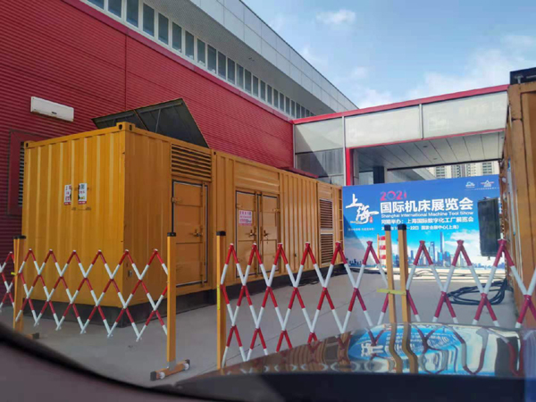 桥西出租发电机-柴油发电机和汽油发电机哪个更好一些？