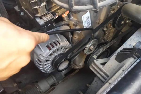 桥西转速传感器的工作原理是什么？