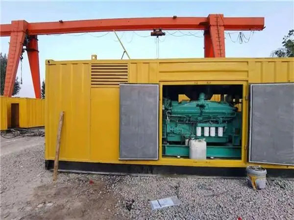 桥西冬季低温环境下，500KW发电机组应该选择什么类型的启动电瓶？